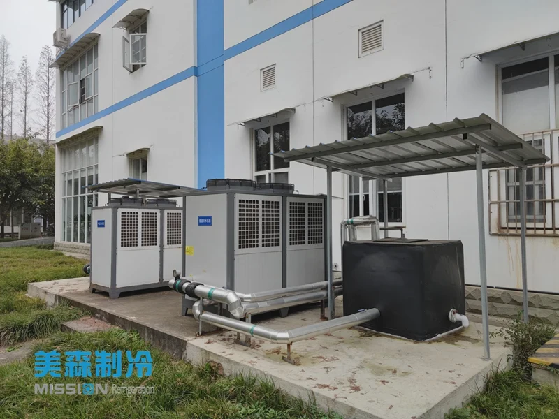风冷柜式冷水机组-广汉凌峰航空液压
